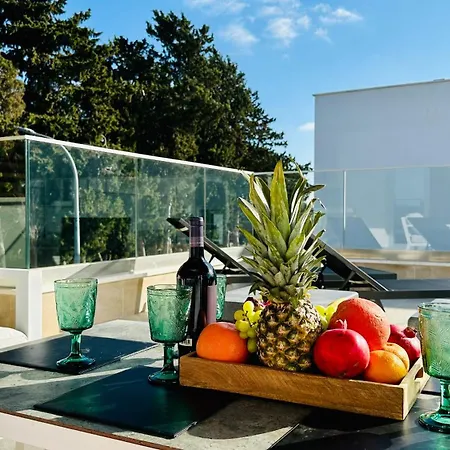 Luxury Bird Of Paradise Villa